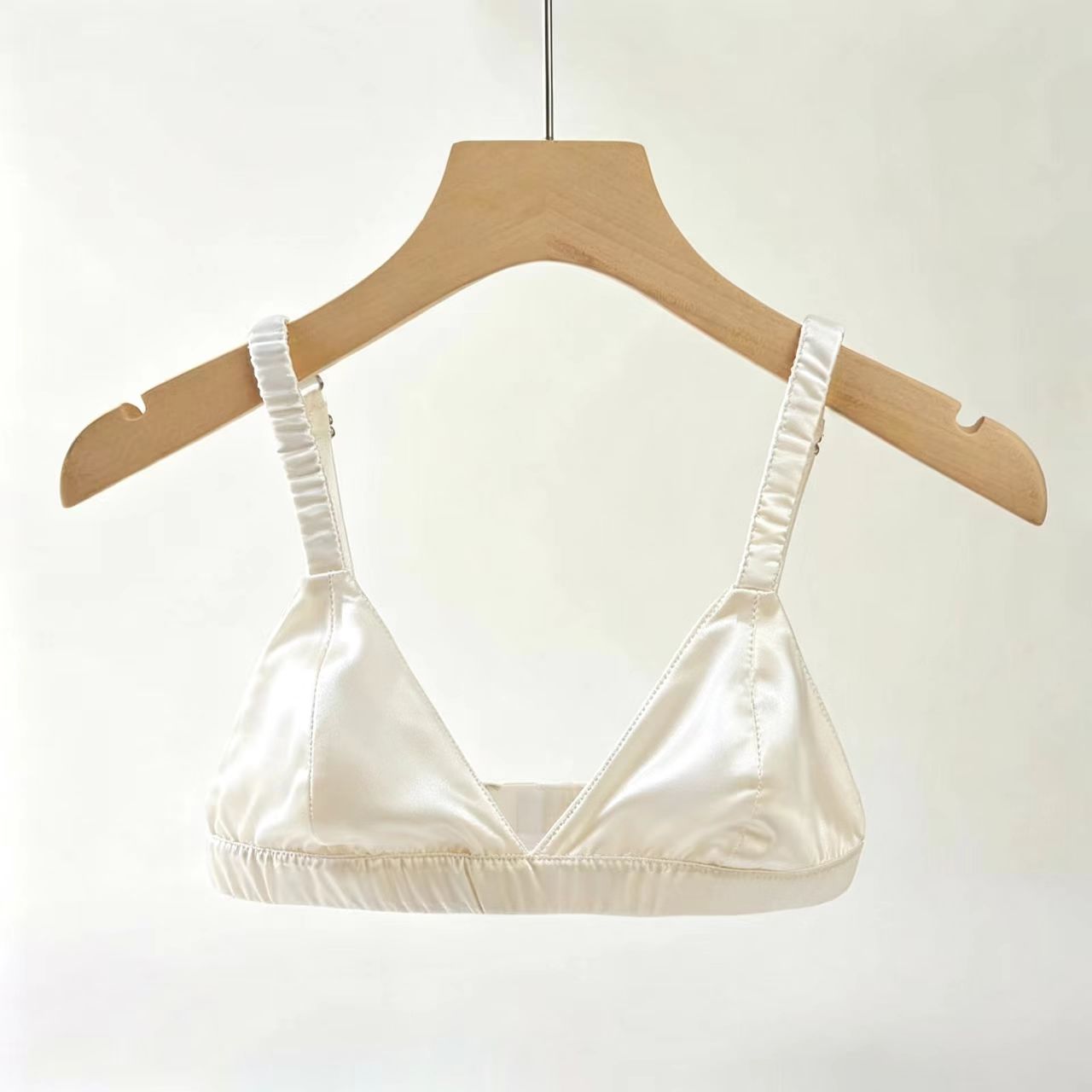 2026 Sample Pure Mulberry Silk Bralettes | 30A Vin Bras | No Wire | 19 Momme | Float Collection #59