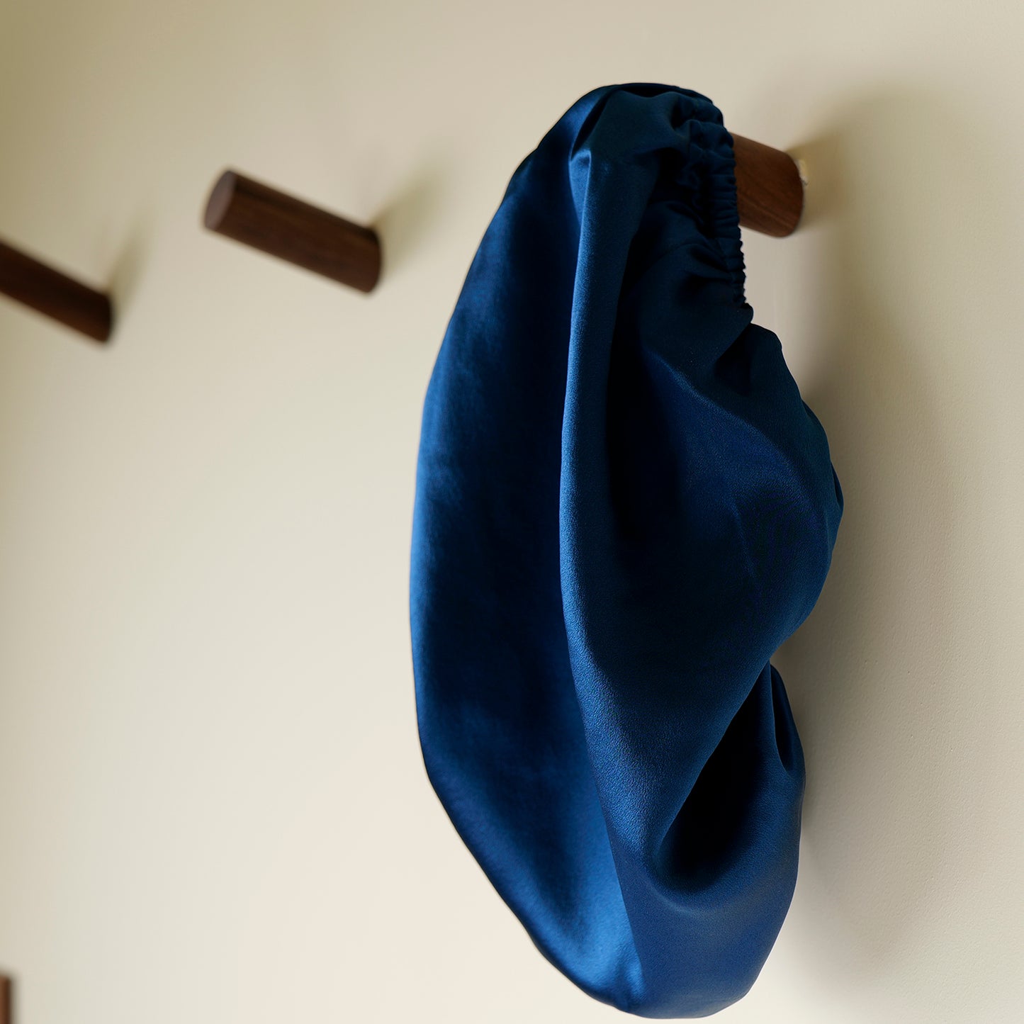 Pure Mulberry Silk Hair Bonnet Navy | Single Layer with Adjustable Elastic | 100% Silk 22 Momme | Sleeping Bonnet Gift