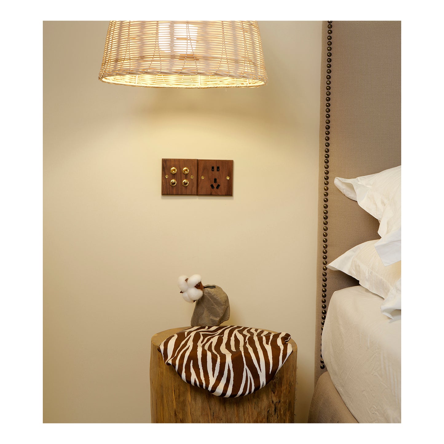 Pure Mulberry Silk Hair Bonnet Zebra | Double Layer Reversible with Silk Lining | Adjustable Elastic | 100% Silk 22 Momme | Night Bonnet Gift