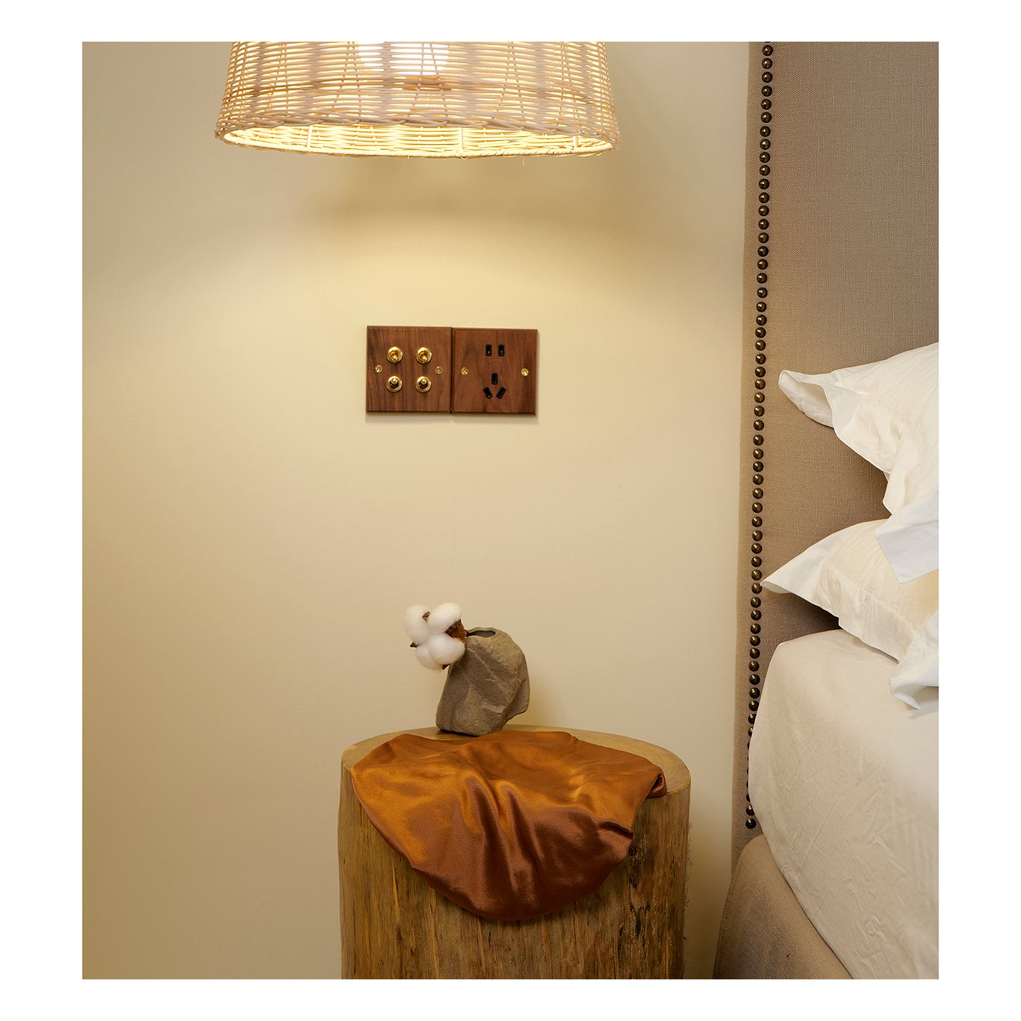 Pure Mulberry Silk Hair Bonnet Camel | Single Layer with Adjustable Elastic | 100% Silk 22 Momme | Sleeping Bonnet Gift