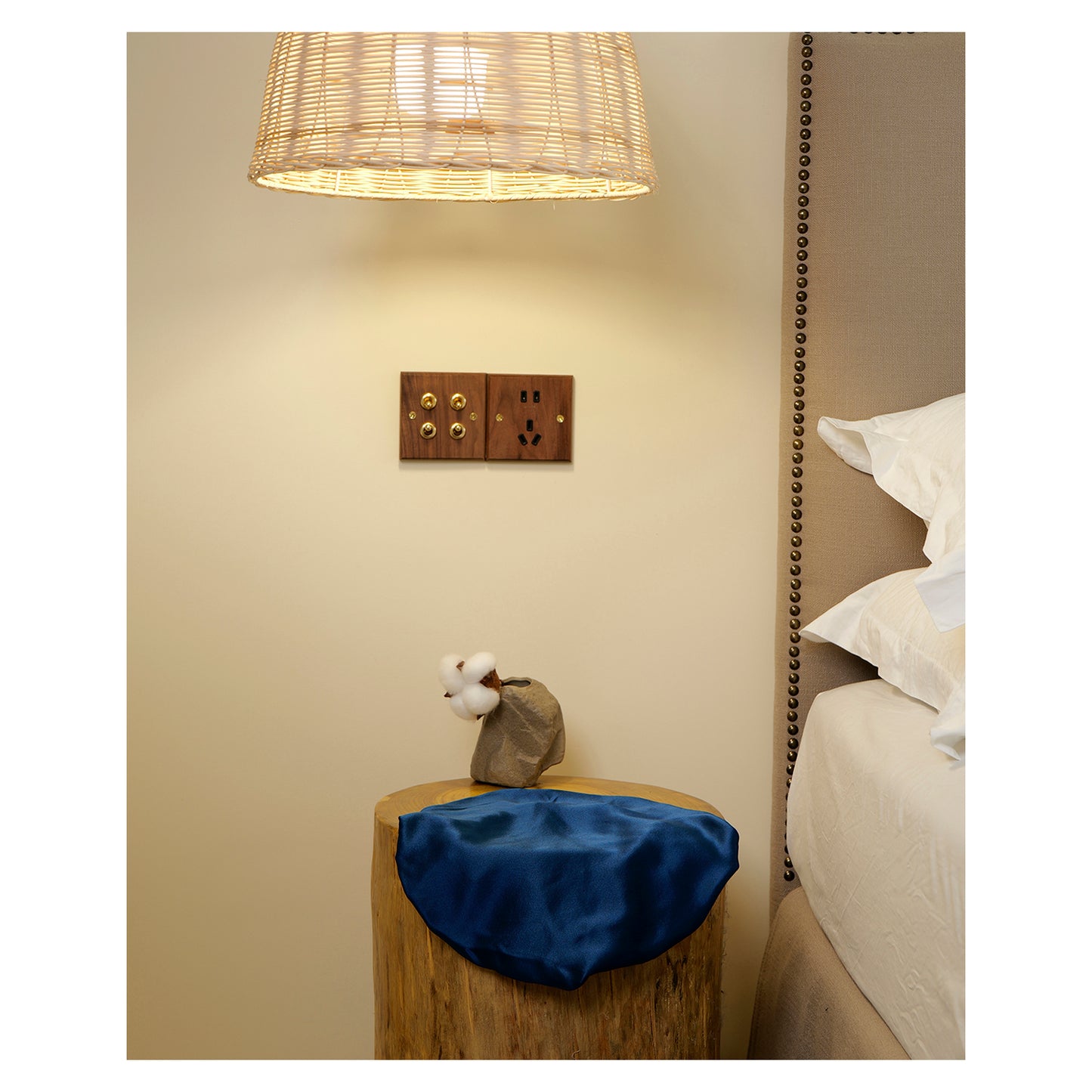 Pure Mulberry Silk Hair Bonnet Navy | Single Layer with Adjustable Elastic | 100% Silk 22 Momme | Sleeping Bonnet Gift