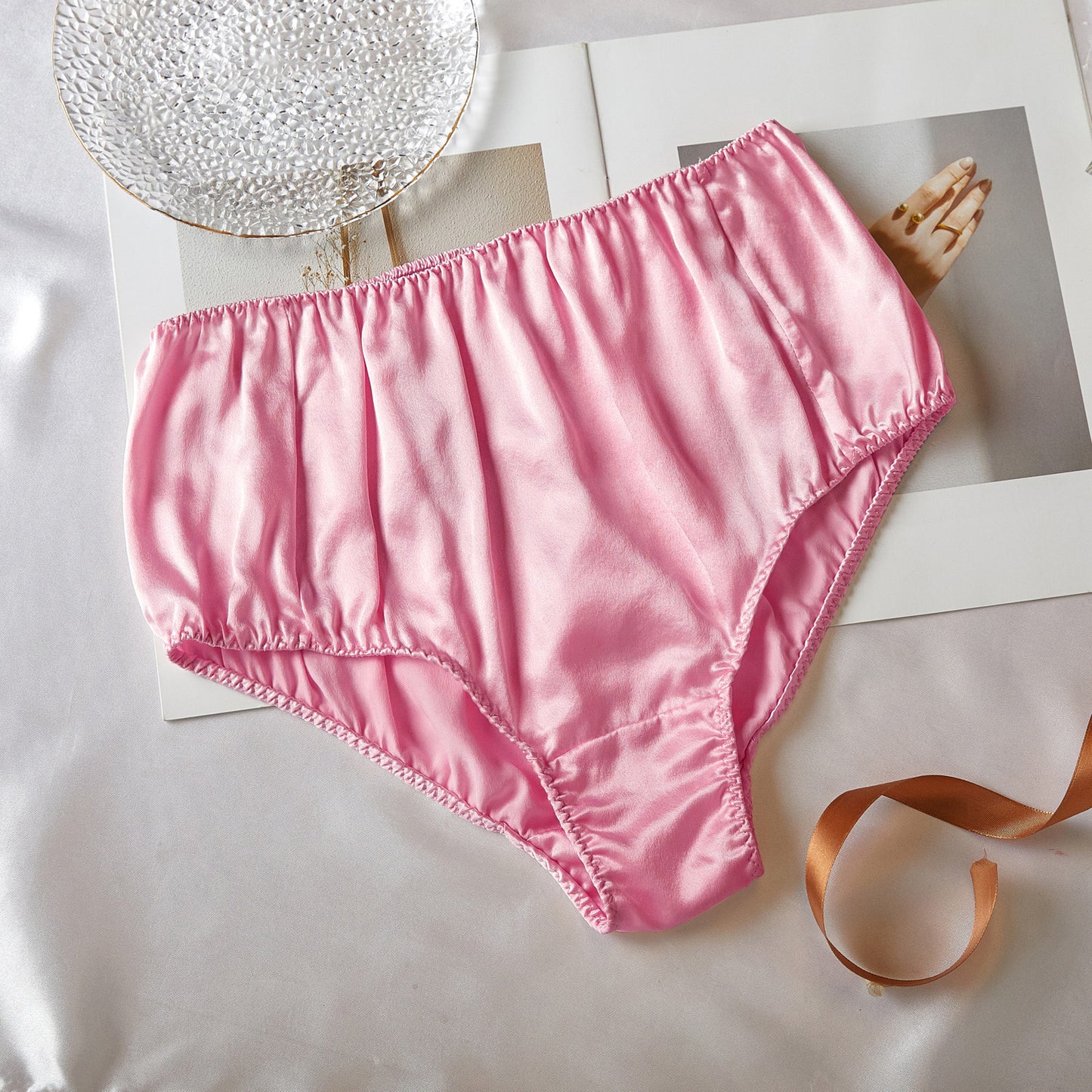 Sample Pure Silk French cut Size M | Tea Rose | Mulberry Silk Pantie
