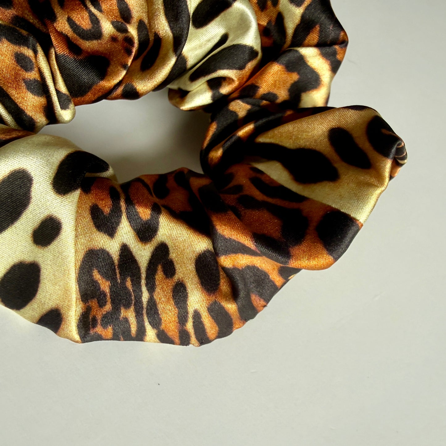2026 Sample Pure Mulberry Silk French Scrunchie | 19 momme silk | 2 inch | Brush Collection #40