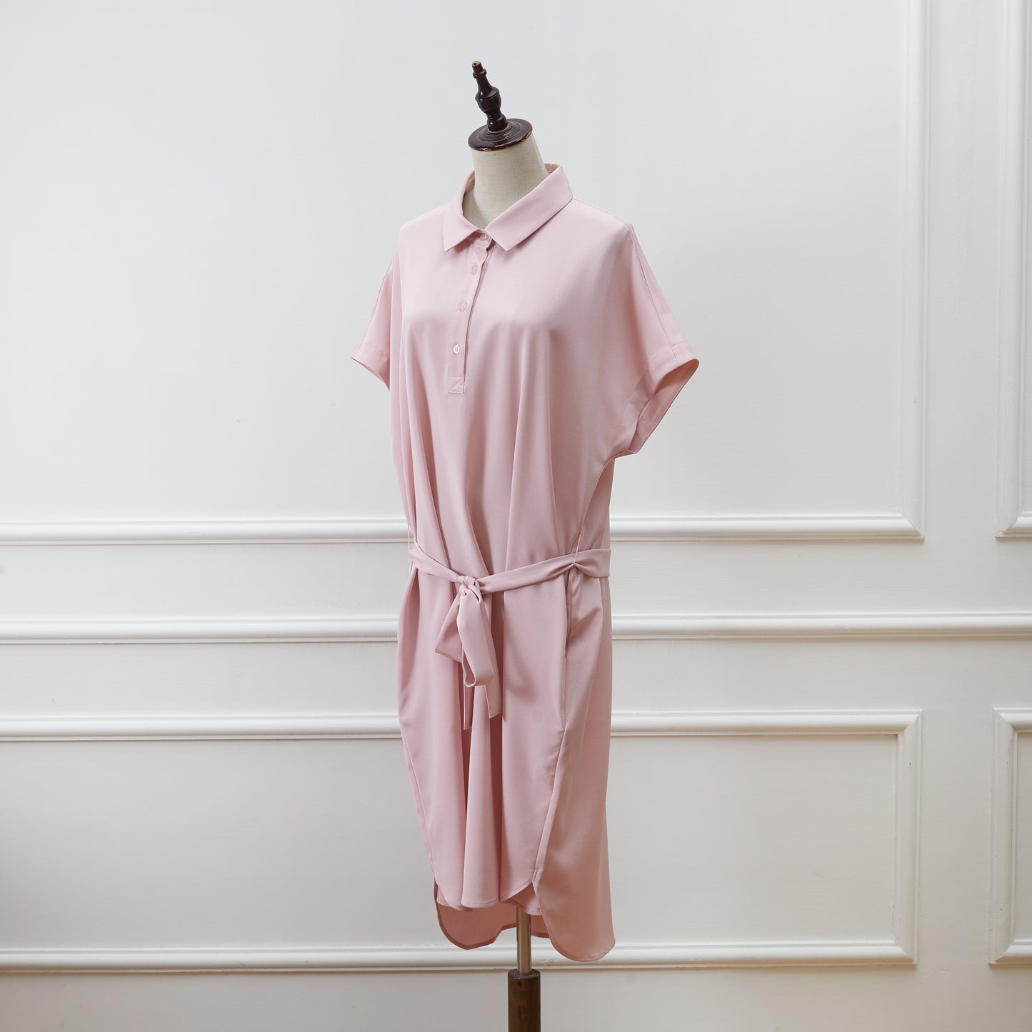 Custom Silk Dress Charlotte | Knee Length Business Casual Dress with P Soft Strokes Silk Custom Silk Dress Charlotte | Knee Length Business Casual Dress with P Soft Strokes Silk