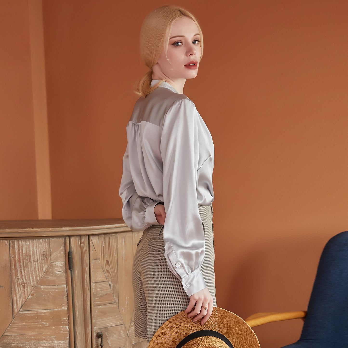 Custom Pure Silk Long Sleeve Banded Collar Blouse | Aeverie | 22 Momme Silk Charmeuse