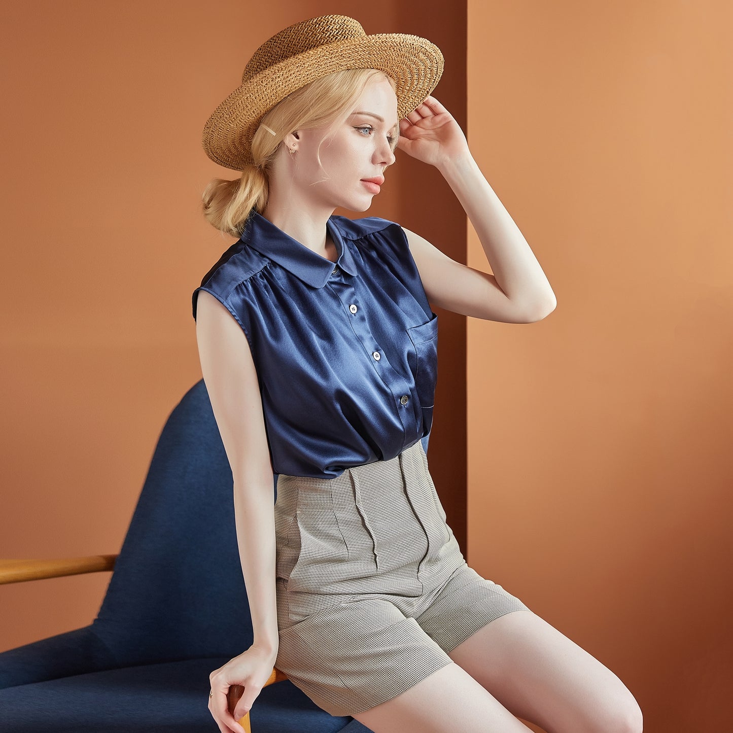 Custom Pure Silk Pointed Peter Pan Collar Sleeveless Blouse | Auri | 22 Momme Silk Charmeuse