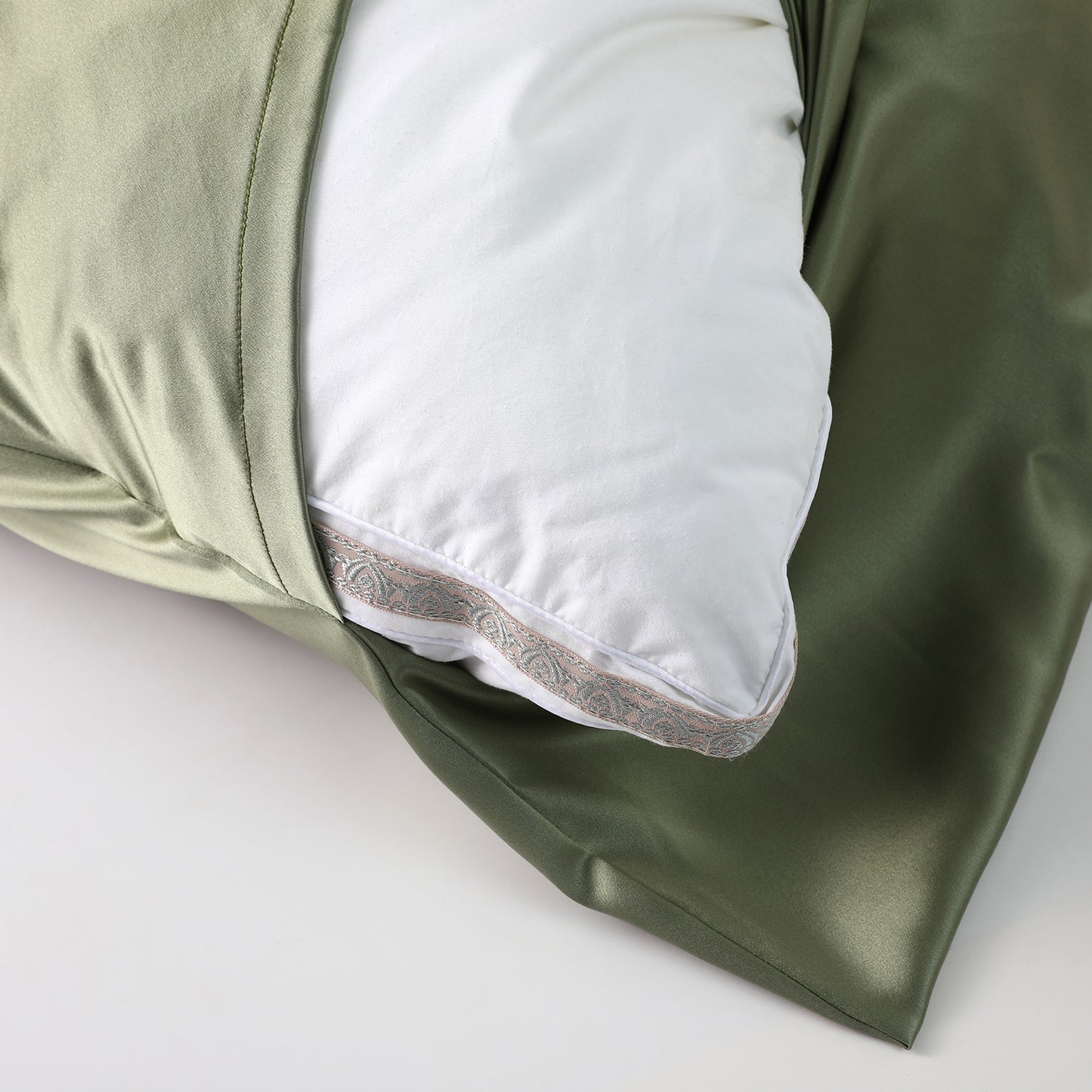 Sage Green Luxury Pure Mulberry Silk Pillowcase | Queen | 32 Momme | Drape Collection