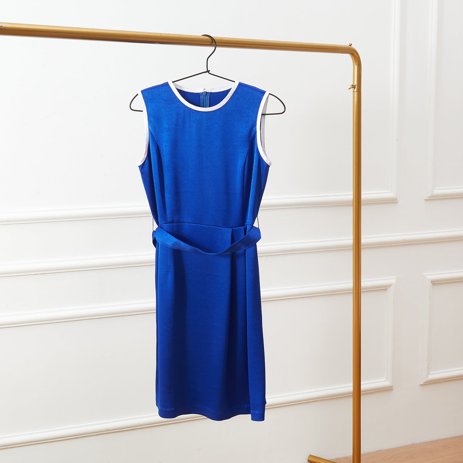 Custom Silk Dress Julie | Knee Length Business Casual Dress with Pocke Soft Strokes Silk Custom Silk Dress Julie | Knee Length Business Casual Dress with Pocke Soft Strokes Silk