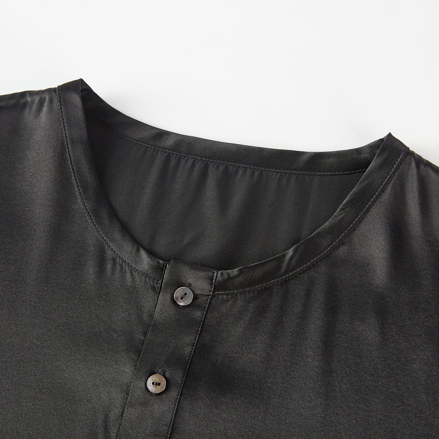 Custom Pure Mulberry Silk Men's T-Shirt | Henley Collar, Short Sleeve and Relaxed Fit | 19 Momme | Soar Collection