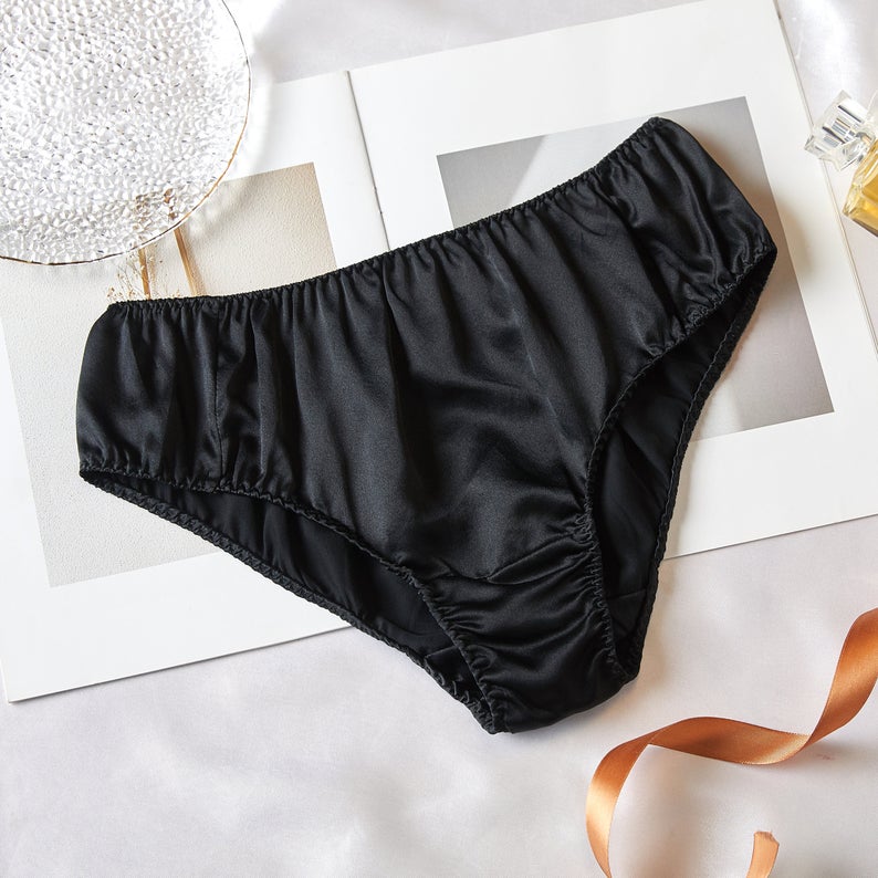 Black Pure Mulberry Silk Bikini Panties | Mid Waist | 22 Momme | Float Collection