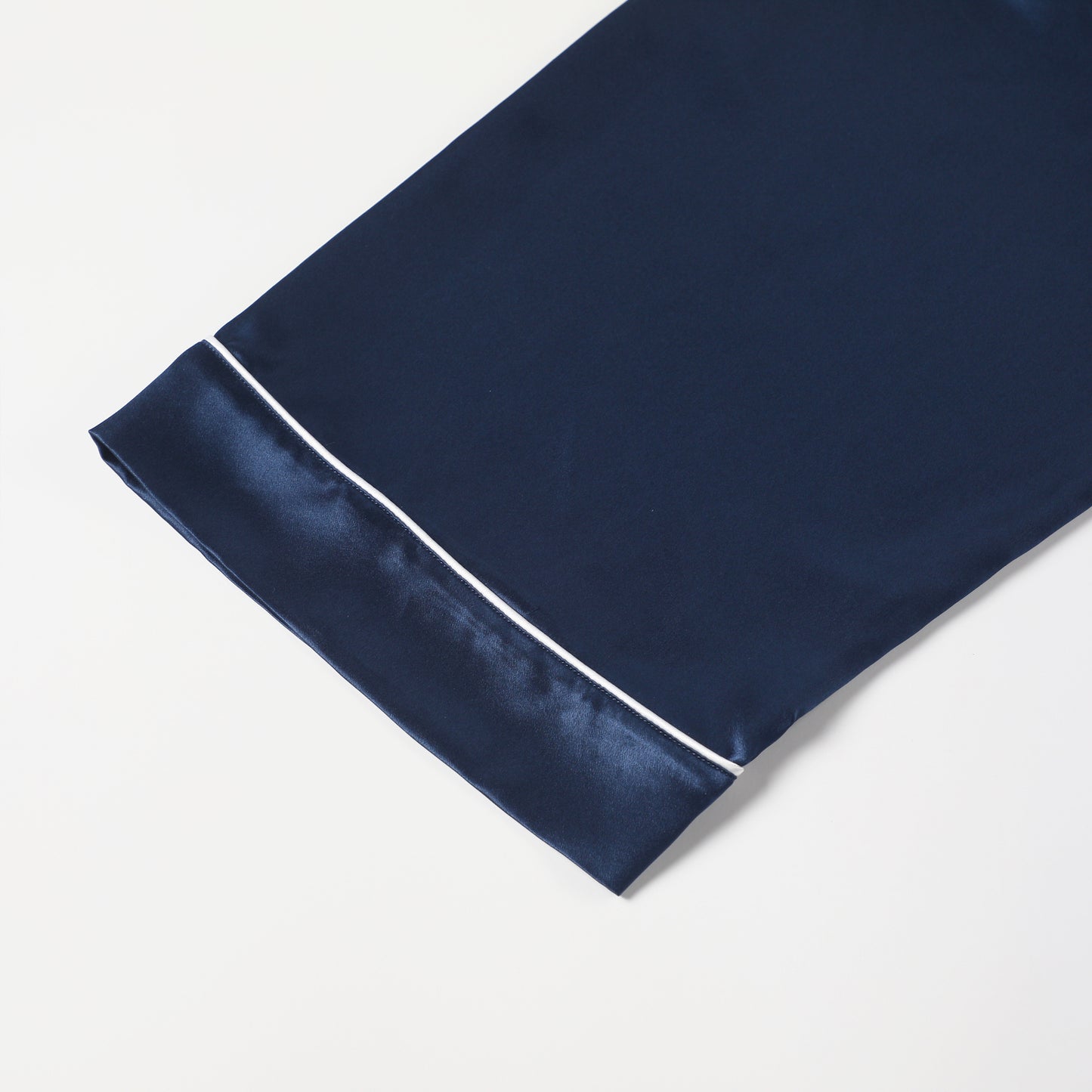 Pasithea | Navy Kimono Pure Silk Robe | Knee Length with Double Belts and Pockets | 22 Momme | Float Collection