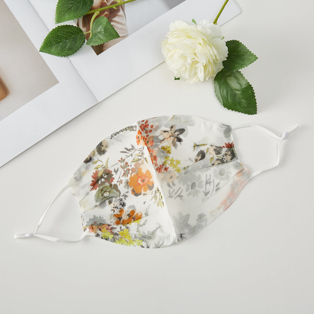 Daisy Valley: Floral Pattern Double Layer Silk Crepe Face Mask Liner