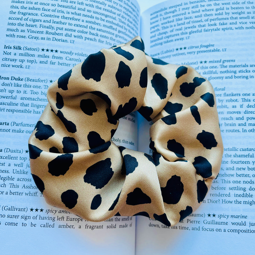 Pure Mulberry Silk French Scrunchie | Classic Cheetah | 2 inch | 21 Momme | Brush Collection