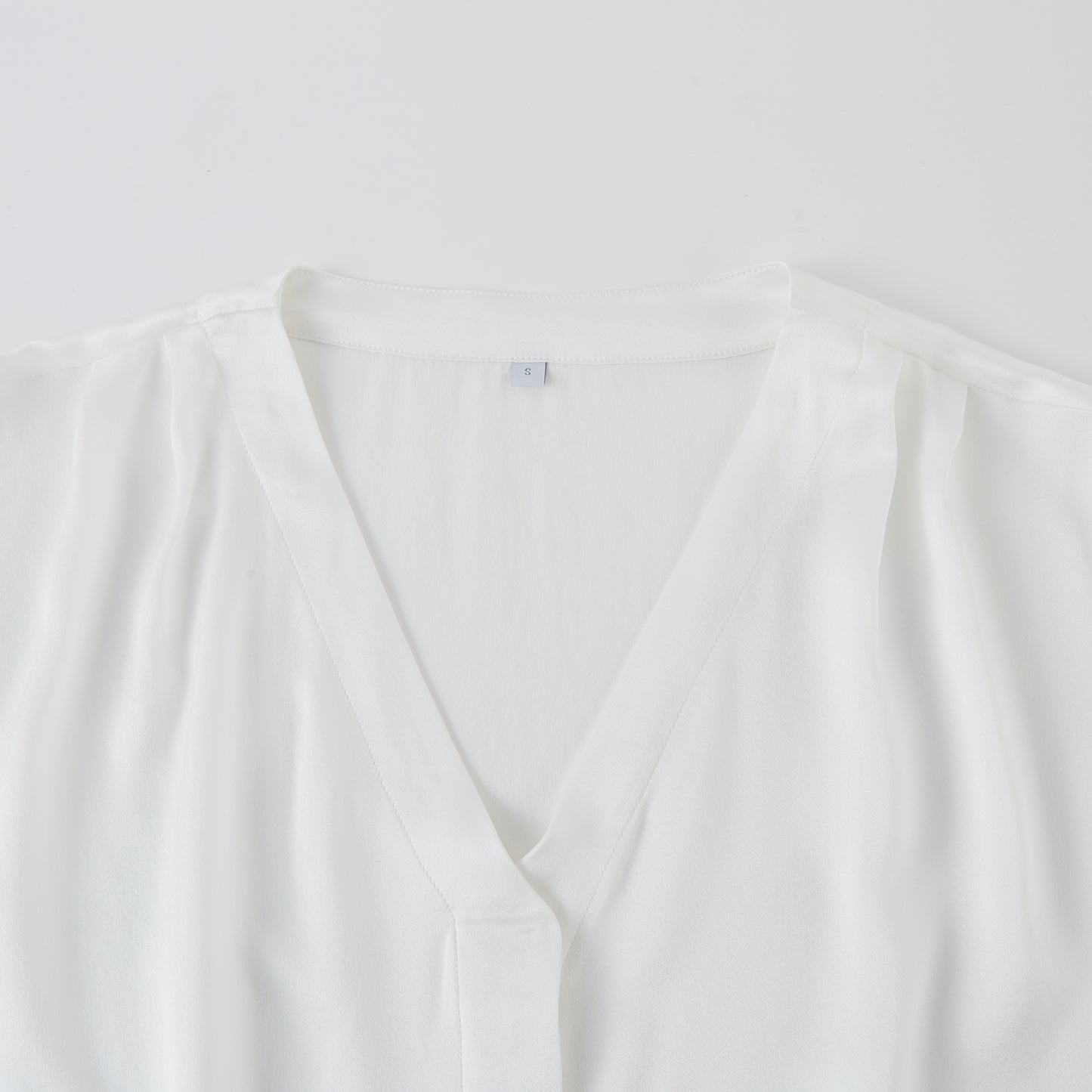Pearl White Pure Mulberry Silk Top | Regular Fit | 19 Momme | Soar Collection
